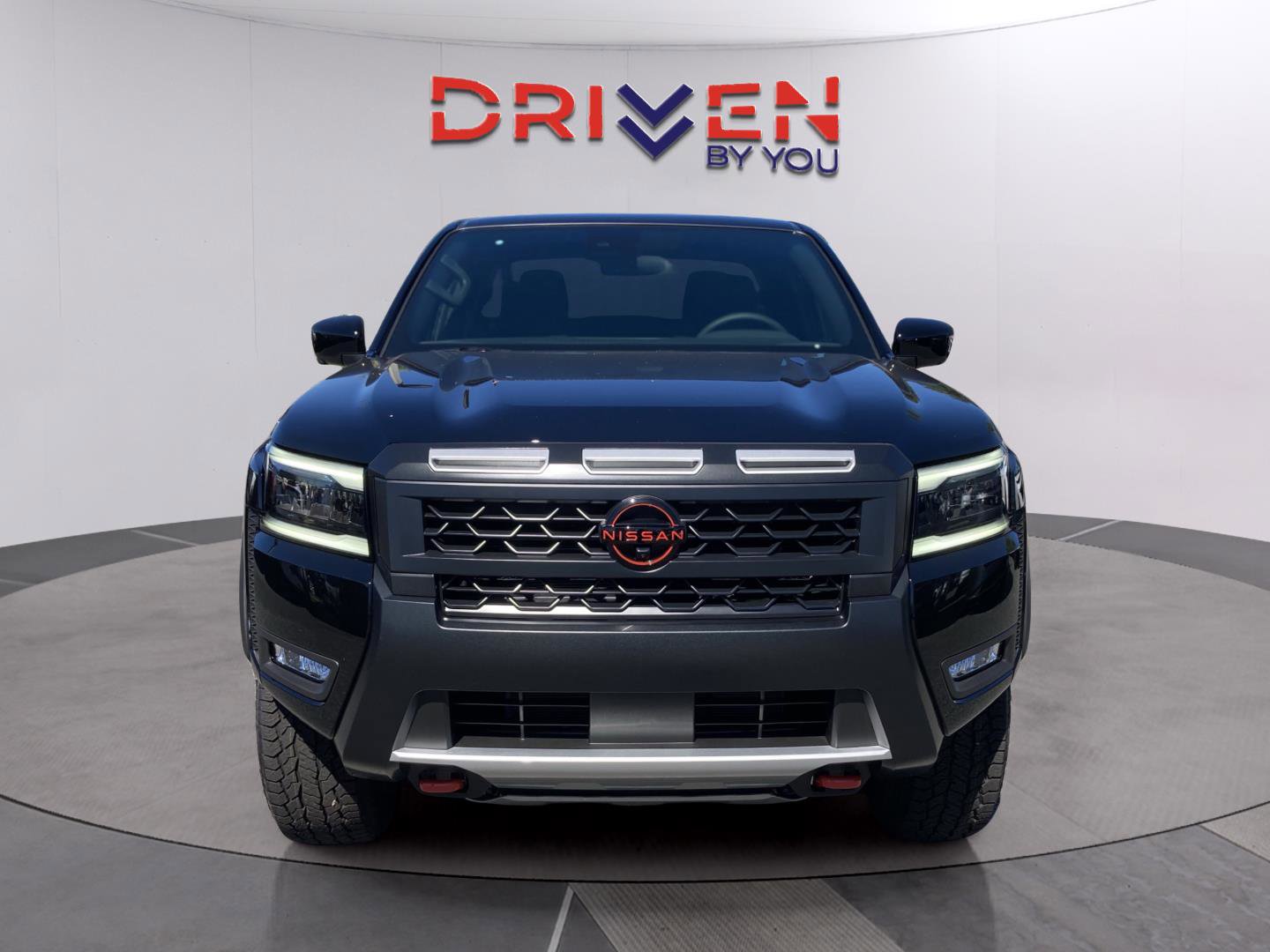 New 2026 Nissan Frontier PRO-4X w/ Pro-4x Convenience Package image 9