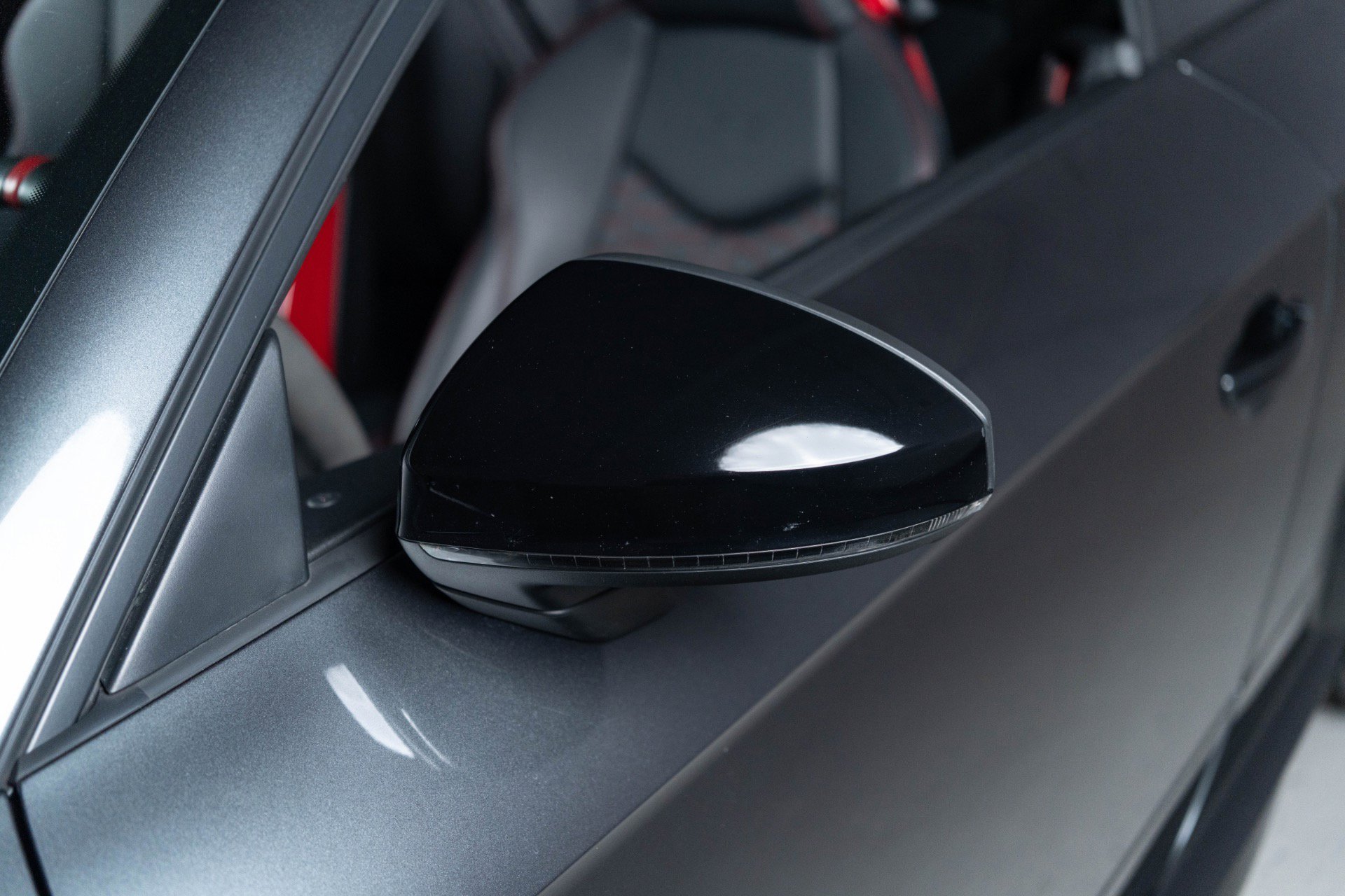 Used 2019 Audi TT RS AWD/4WD image 32