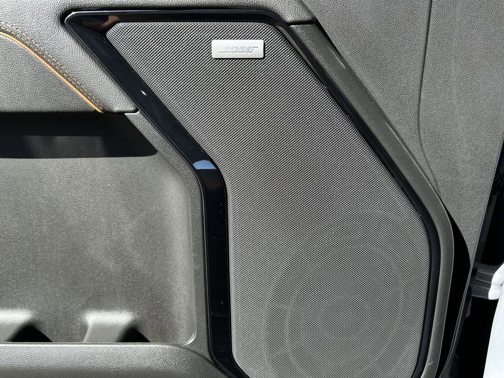 Used 2025 GMC Sierra 1500 AT4 image 24