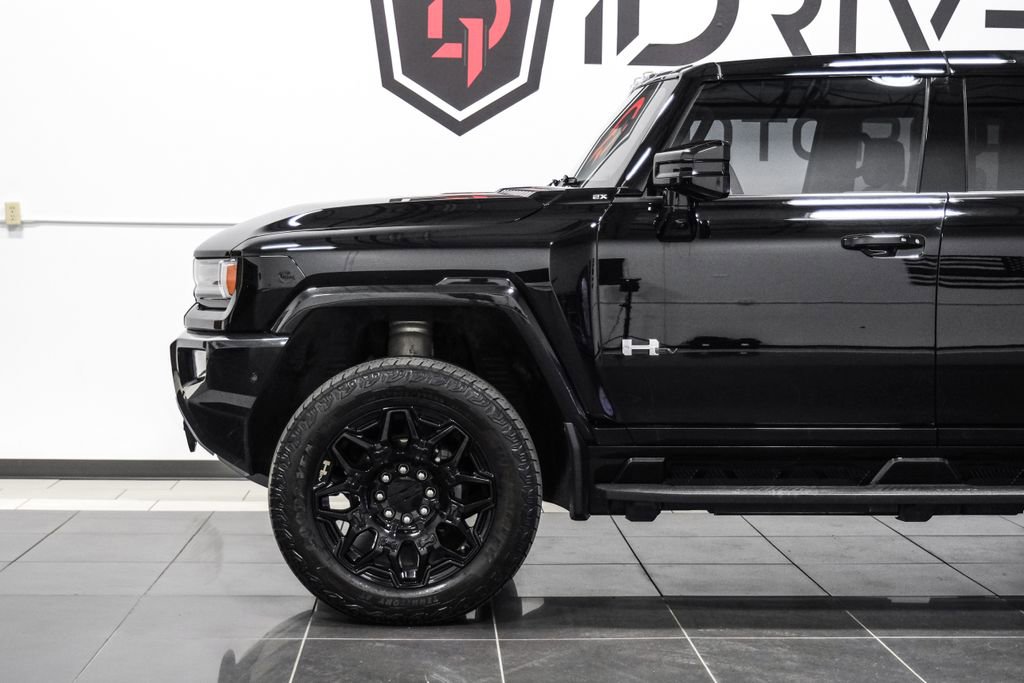 Used 2025 GMC Hummer EV 2X image 18