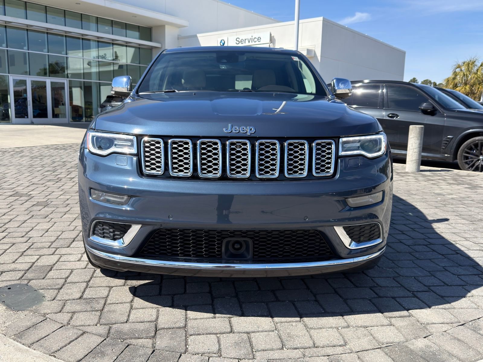 Used 2020 Jeep Grand Cherokee Summit image 6