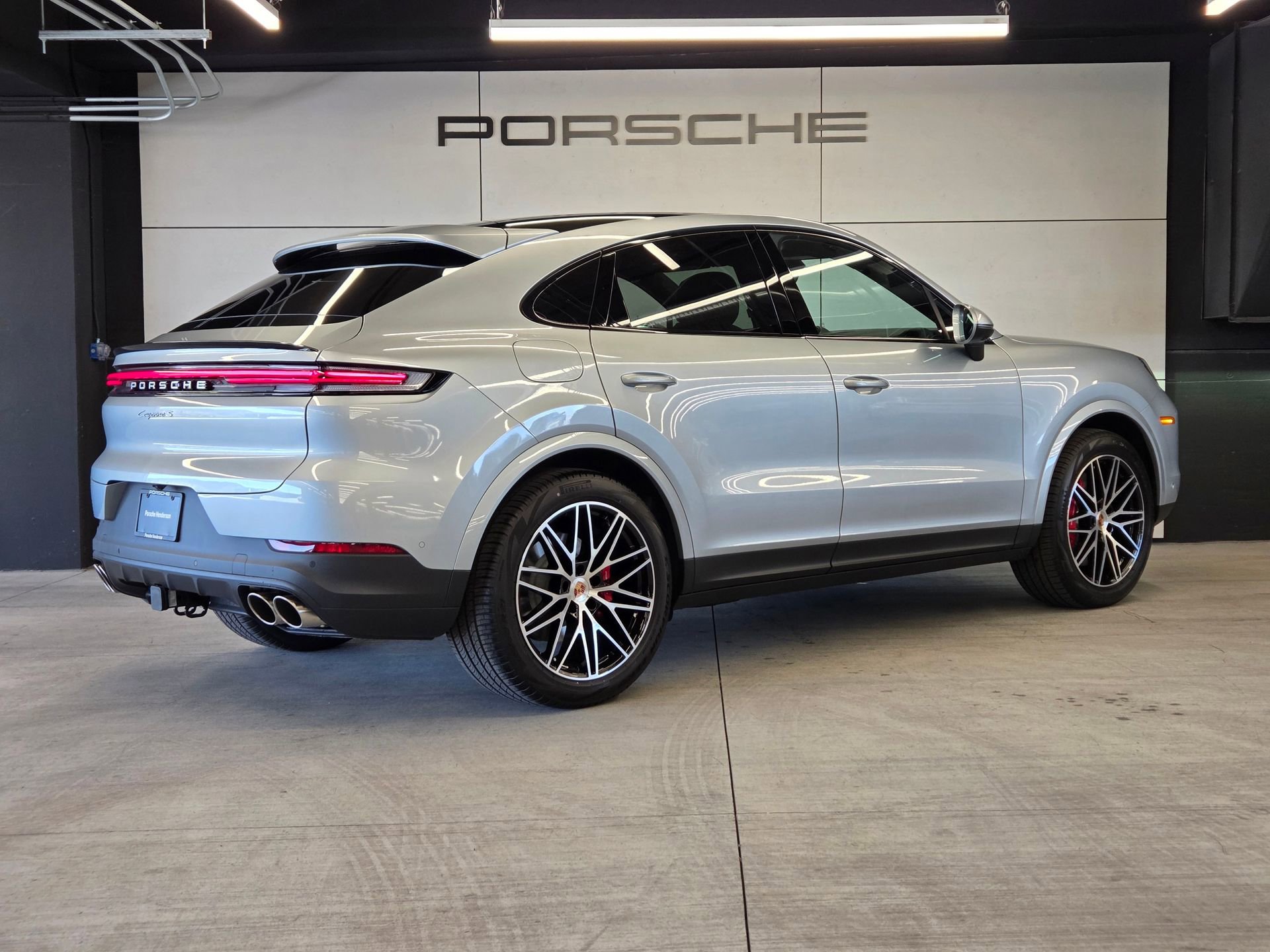 New 2026 Porsche Cayenne S image 6