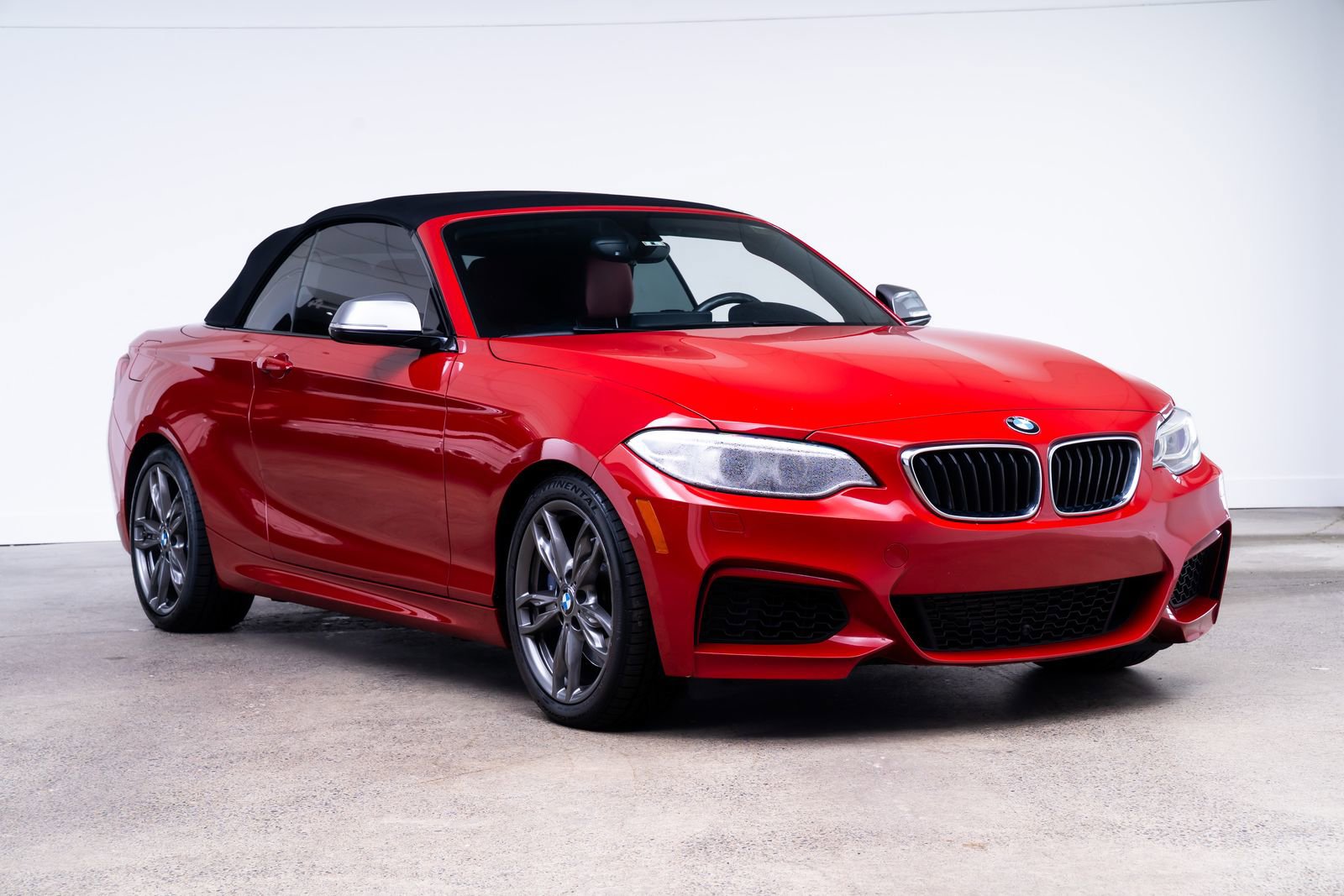 Used 2016 BMW M235i xDrive Convertible AWD/4WD image 26