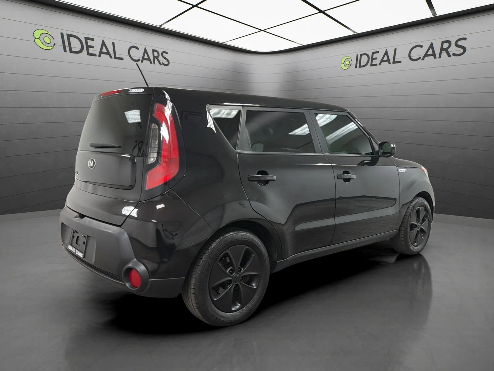 Used 2016 Kia Soul FWD image 5