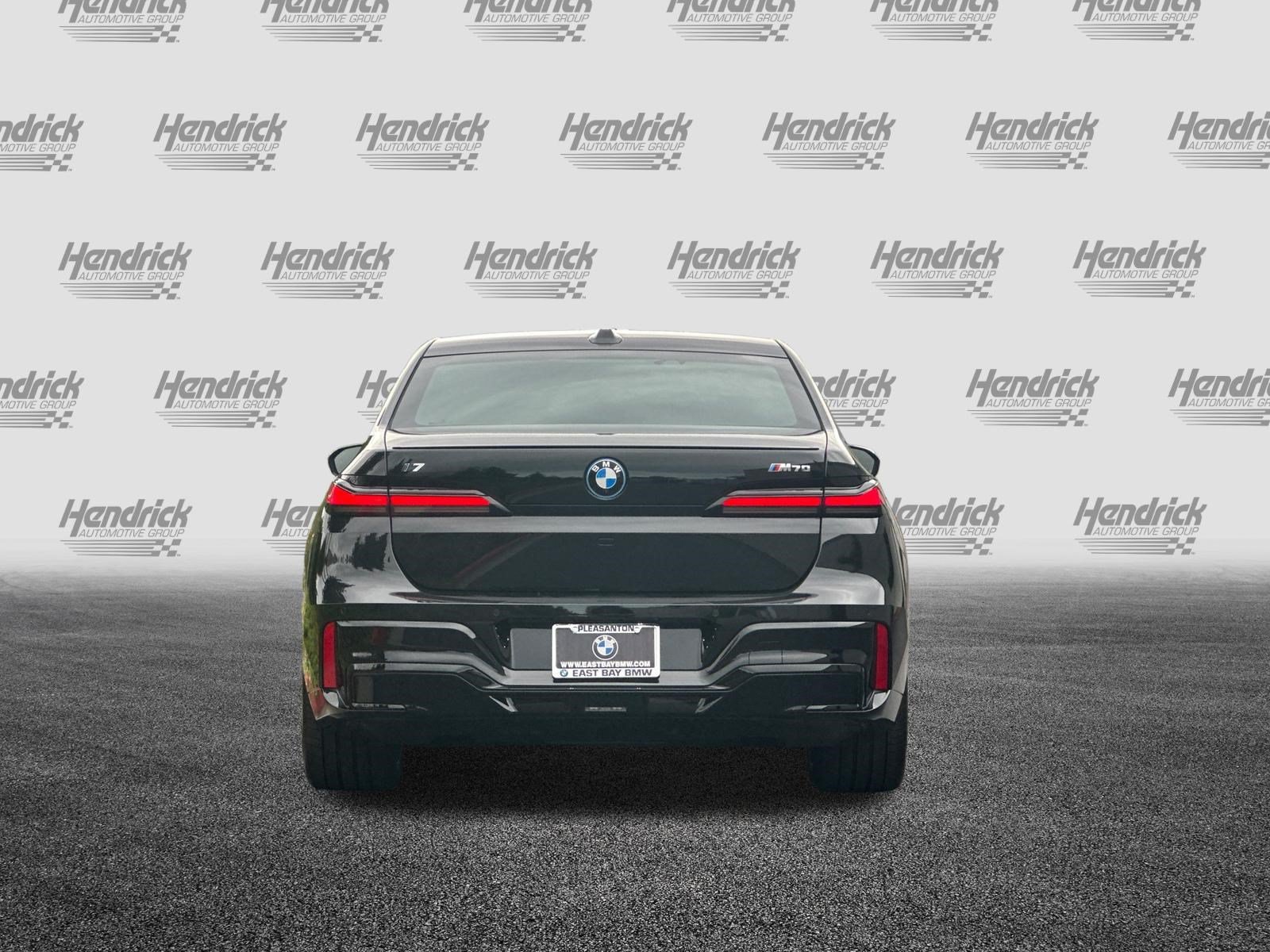 New 2026 BMW i7 M70 AWD/4WD image 6