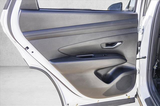 Certified 2025 Hyundai Tucson SEL image 22