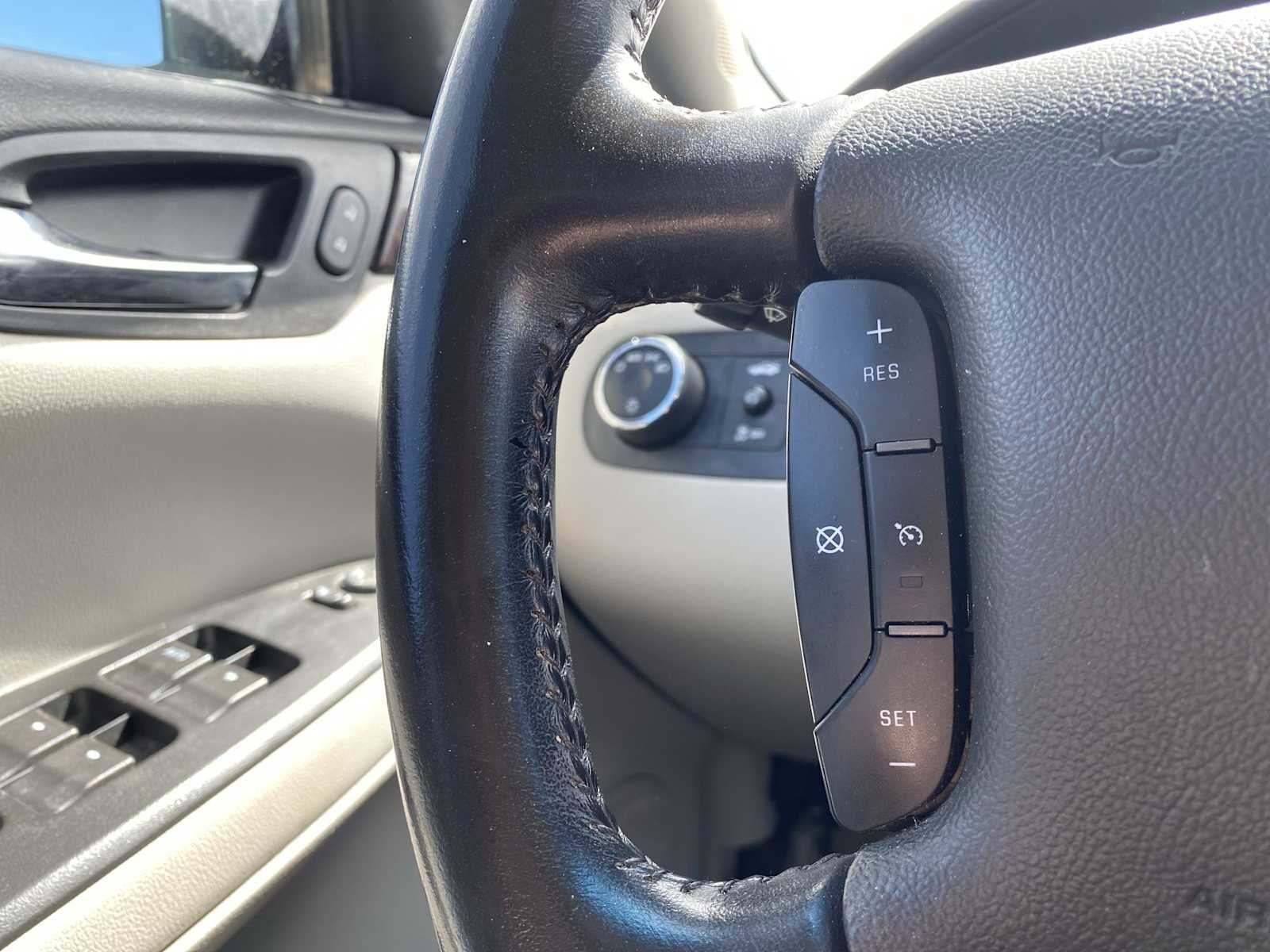 Used 2012 Chevrolet Impala LT w/ LT Sunroof Package image 19