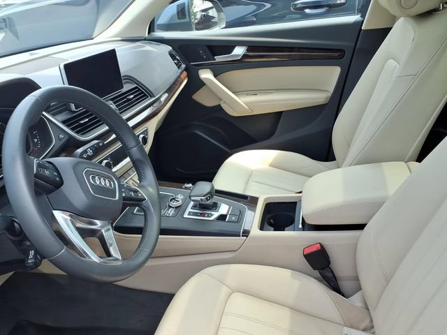 Used 2019 Audi Q5 2.0T Premium Plus w/ Premium Plus Package AWD/4WD image 20