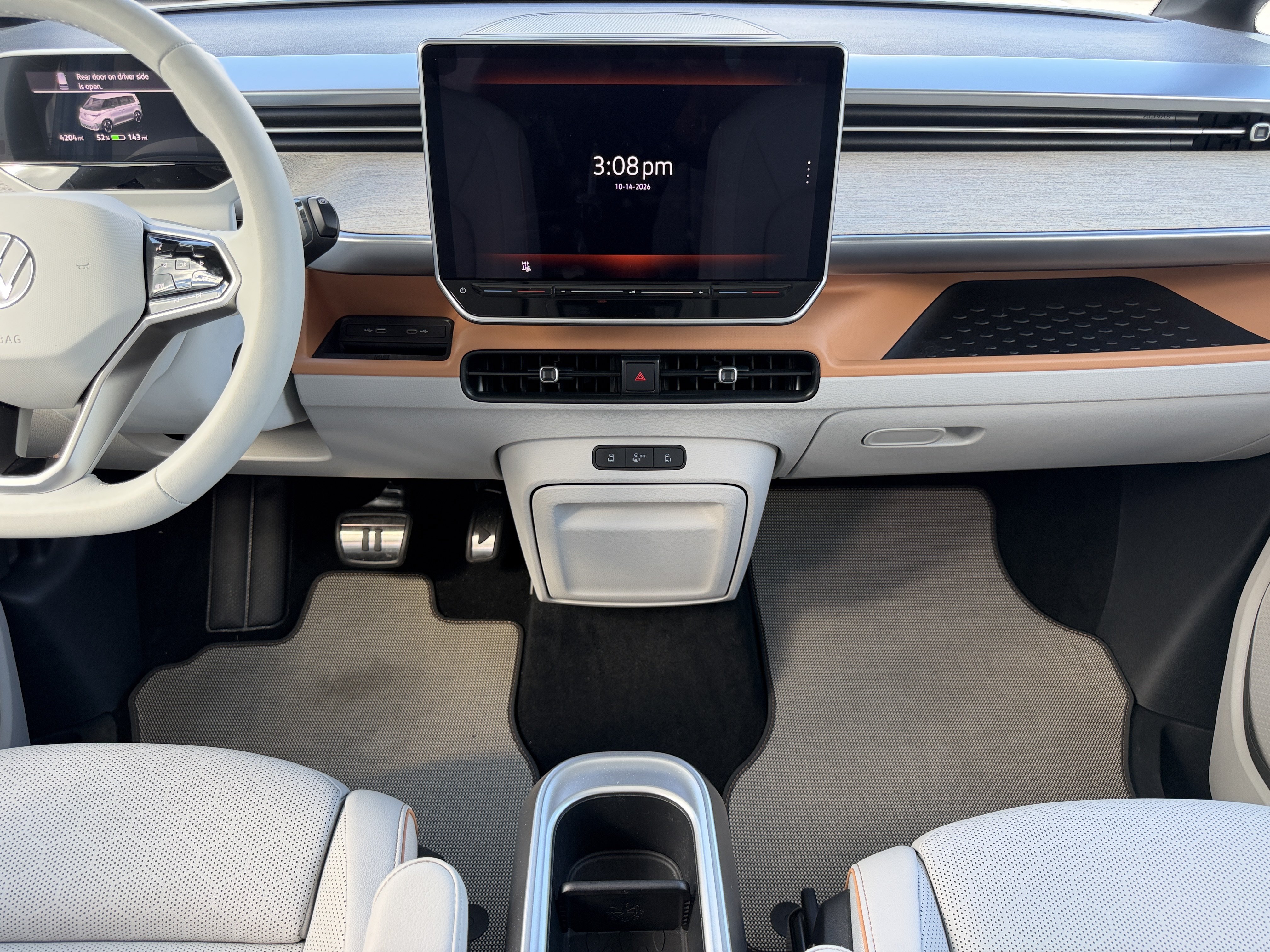 Used 2025 Volkswagen ID. Buzz 1st Edition RWD image 16
