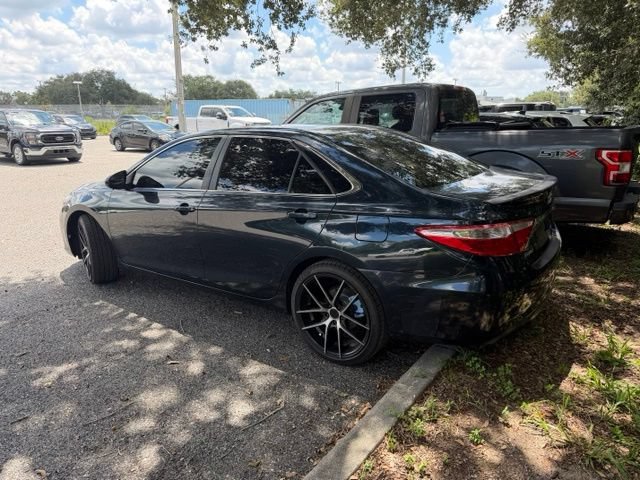 Used 2017 Toyota Camry SE FWD image 9