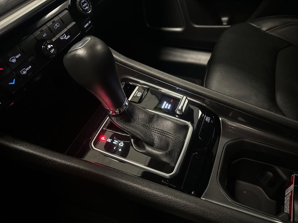 Used 2023 Jeep Compass Latitude image 10