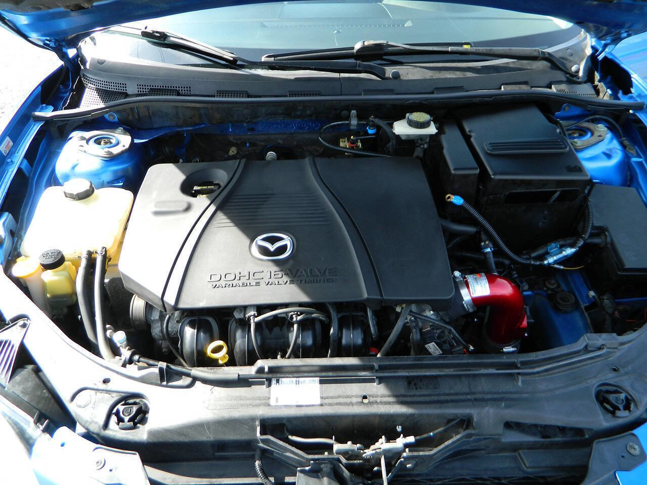 Used 2005 MAZDA MAZDA3 s image 23