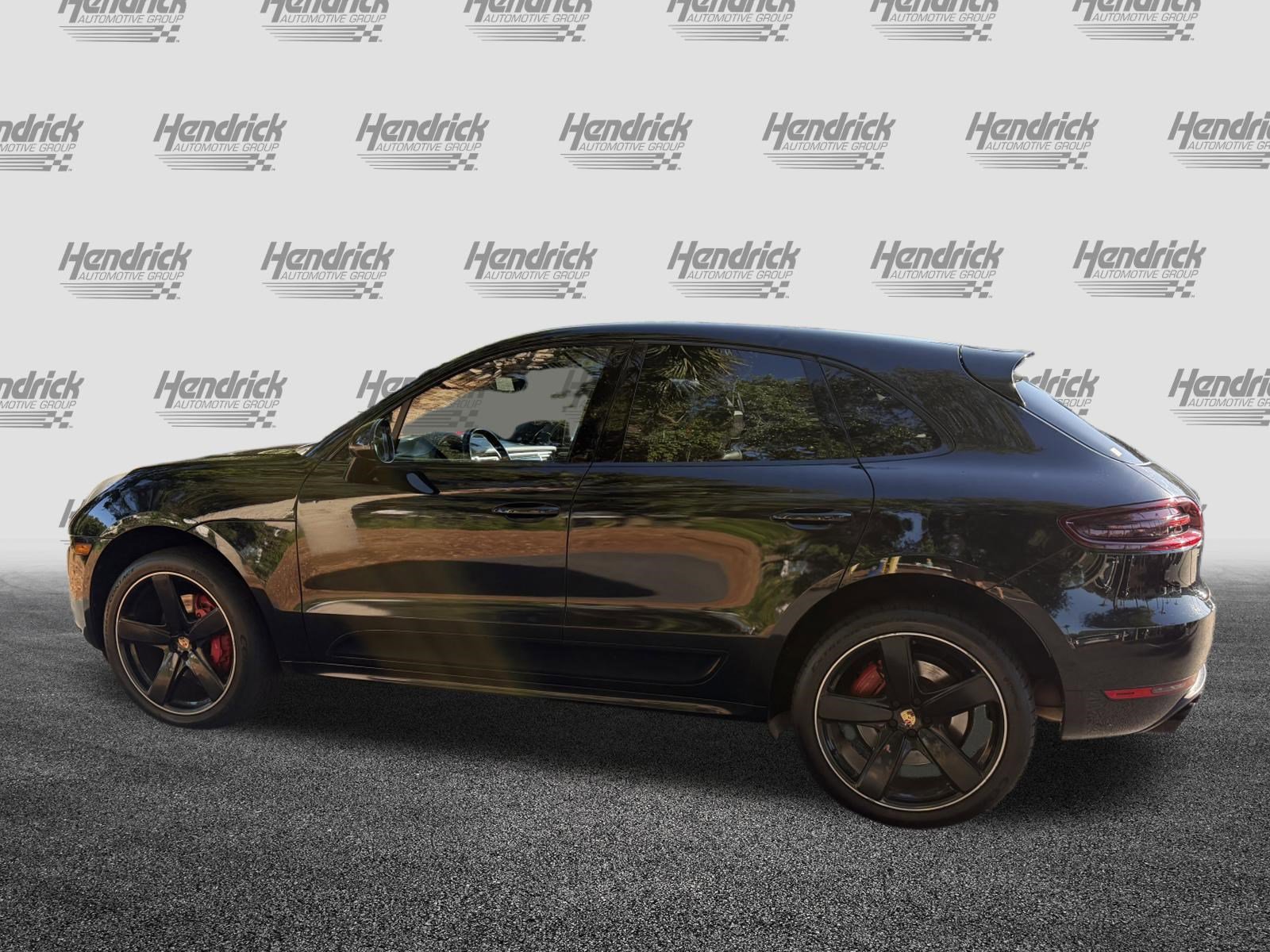 Used 2016 Porsche Macan Turbo AWD/4WD image 6