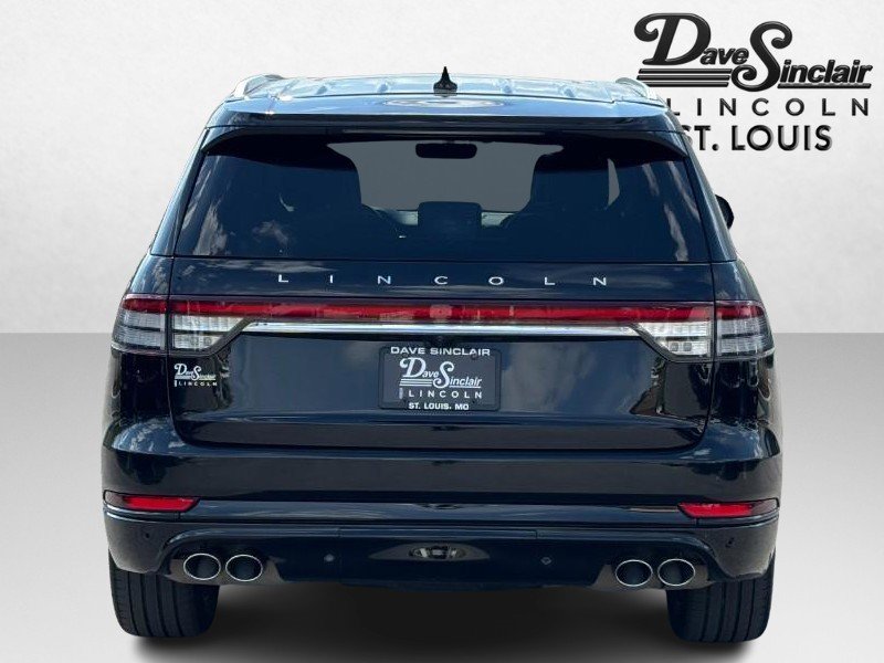 Used 2022 Lincoln Aviator Grand Touring w/ Equipment Group 301A image 5