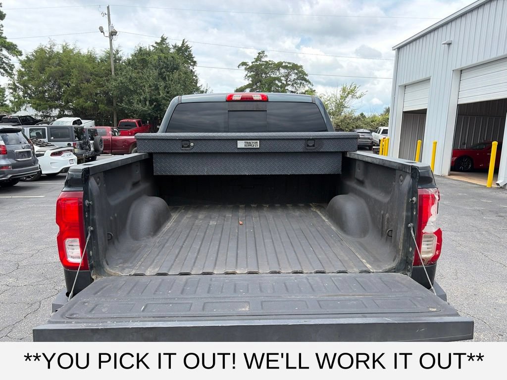 Used 2017 Chevrolet Silverado 1500 LTZ Z71 w/ LTZ Plus Package AWD/4WD image 8