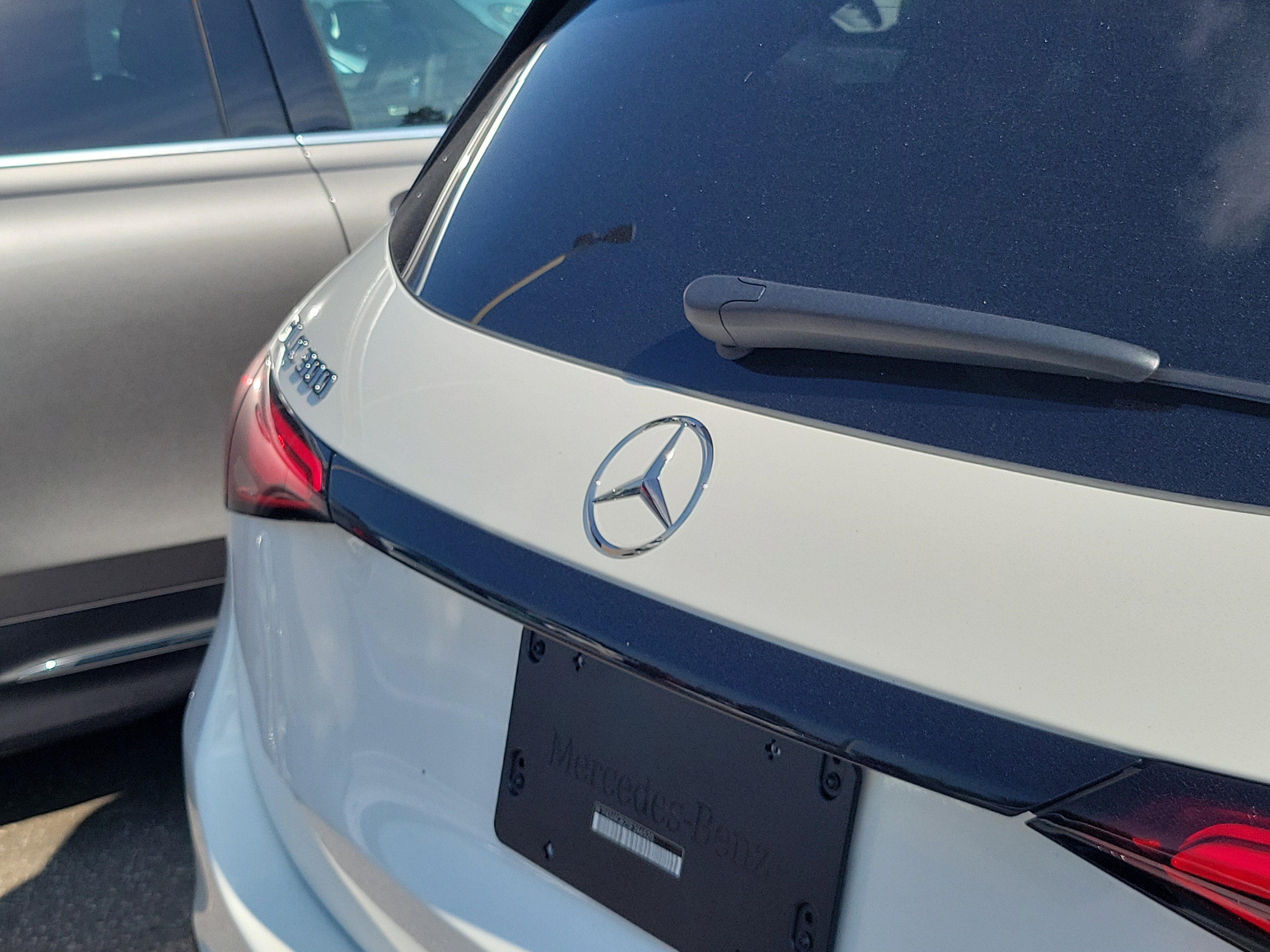 Certified 2025 Mercedes-Benz GLC 300 image 6