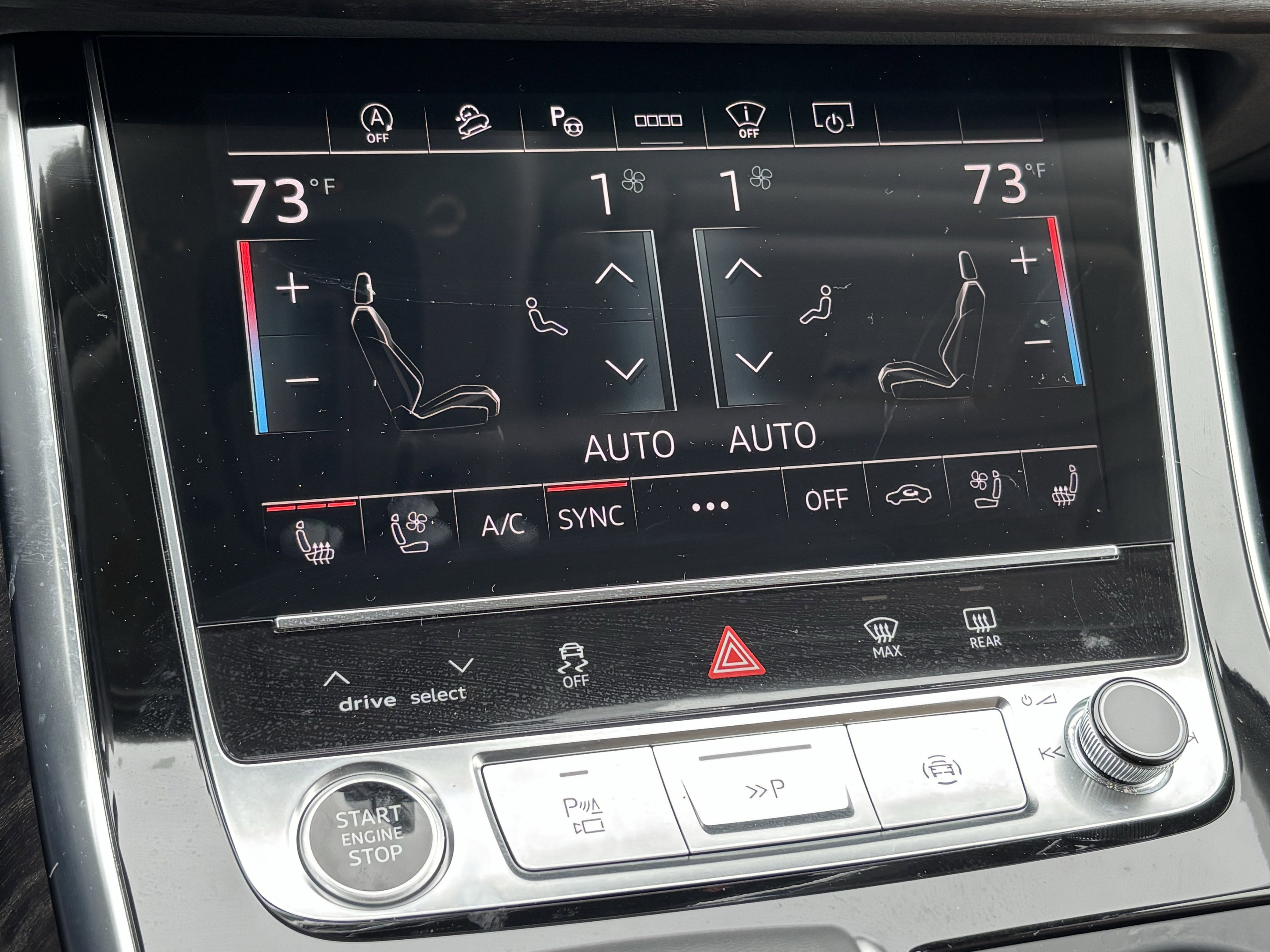 Used 2025 Audi Q7 3.0T Prestige w/ Prestige Package image 29