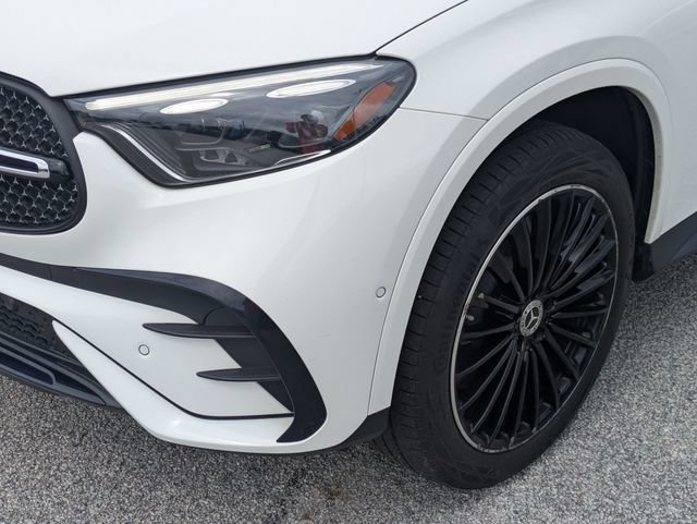 Used 2023 Mercedes-Benz GLC 300 image 9