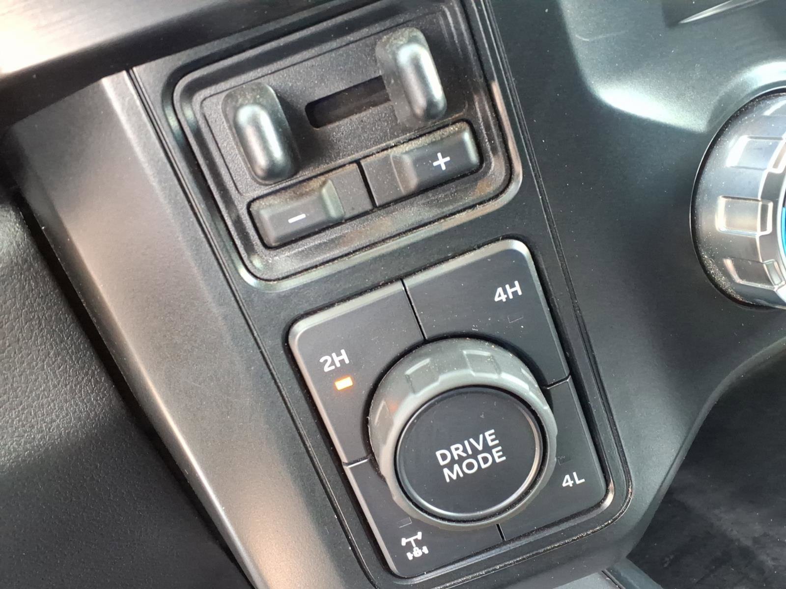 Used 2023 Ford F250 Lariat w/ Lariat Ultimate Package image 14