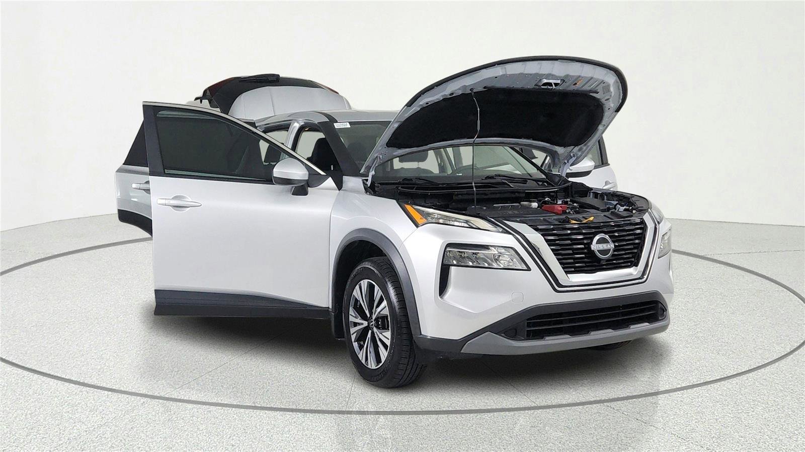 Used 2023 Nissan Rogue SV FWD image 1