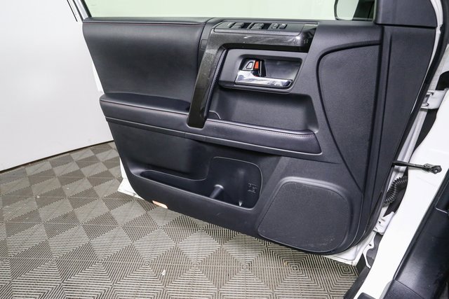 Used 2023 Toyota 4Runner TRD Off-Road Premium image 34