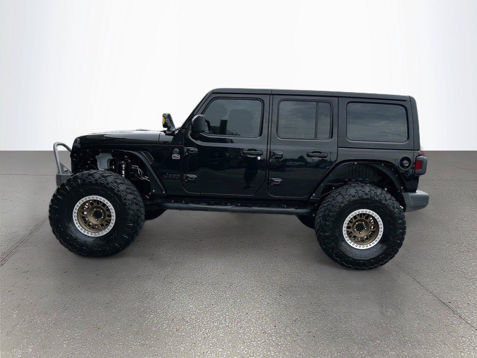 Used 2023 Jeep Wrangler Unlimited Sport AWD/4WD image 7