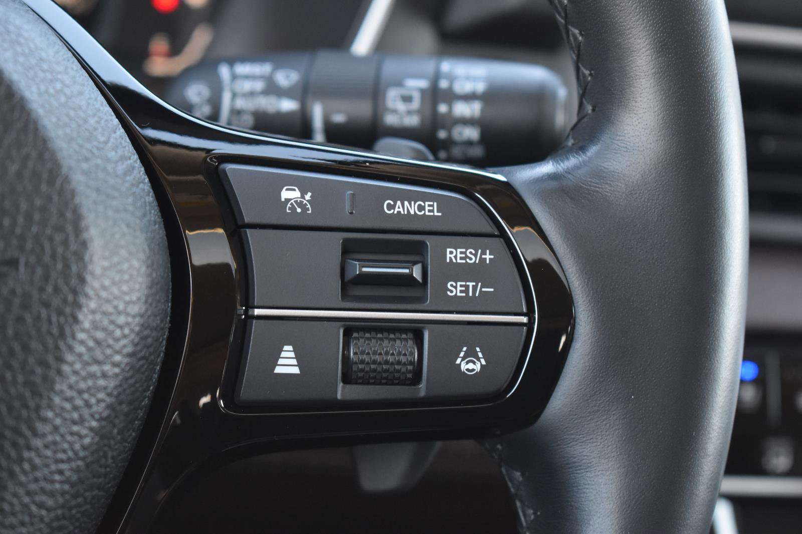 Used 2025 Honda Pilot Elite image 9