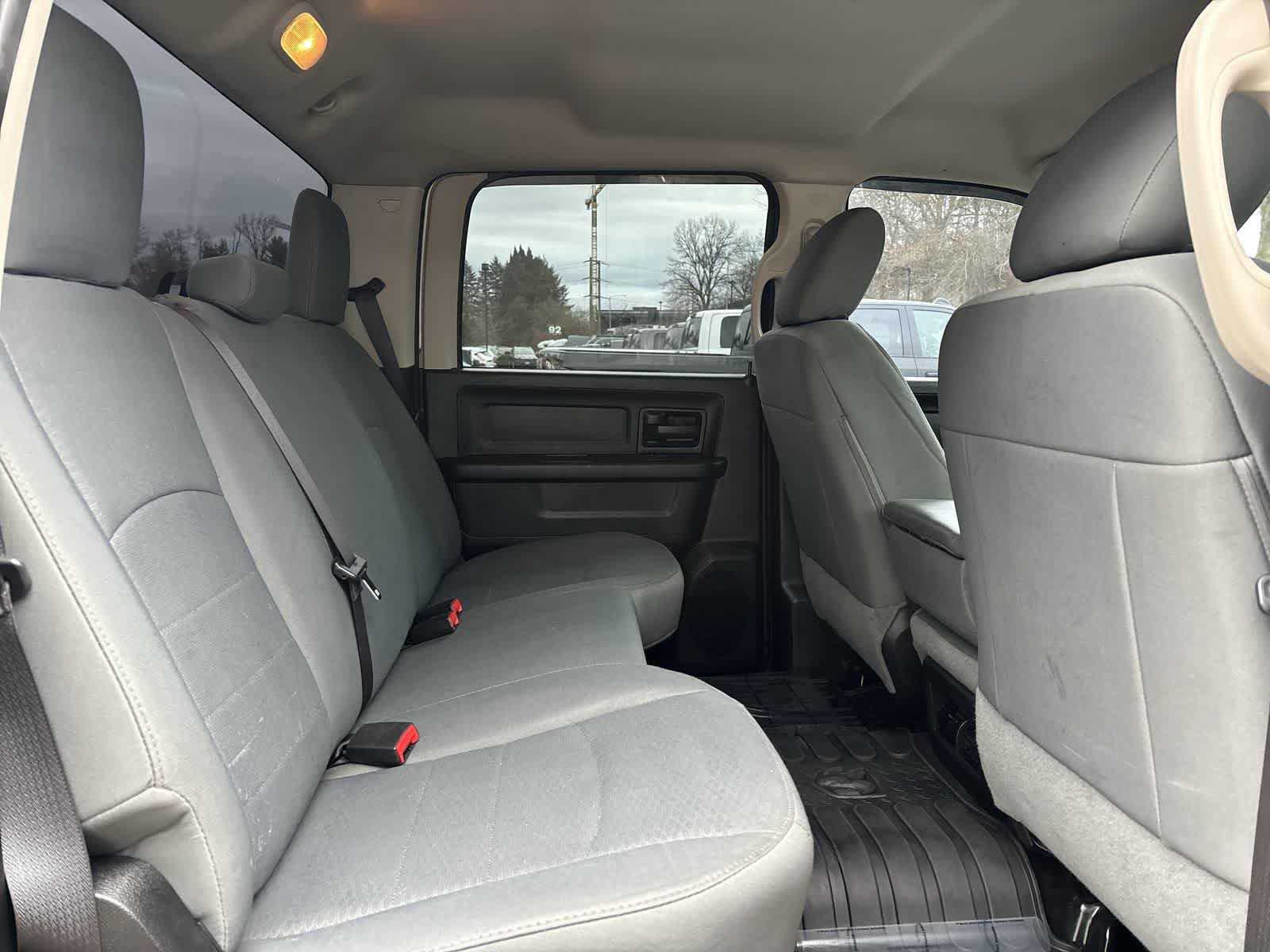 Certified 2016 RAM 2500 Tradesman w/ Chrome Appearance Group image 7