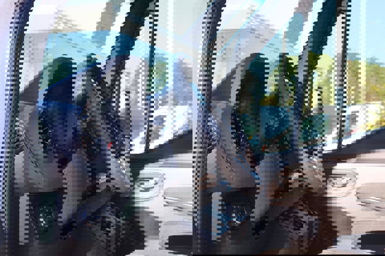 Used 2019 Mercedes-Benz Sprinter 2500 image 30