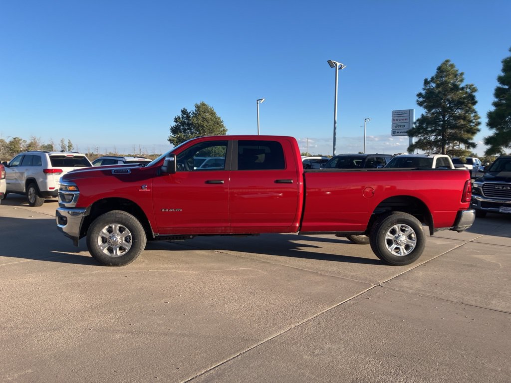 New 2026 RAM 2500 Big Horn AWD/4WD image 2