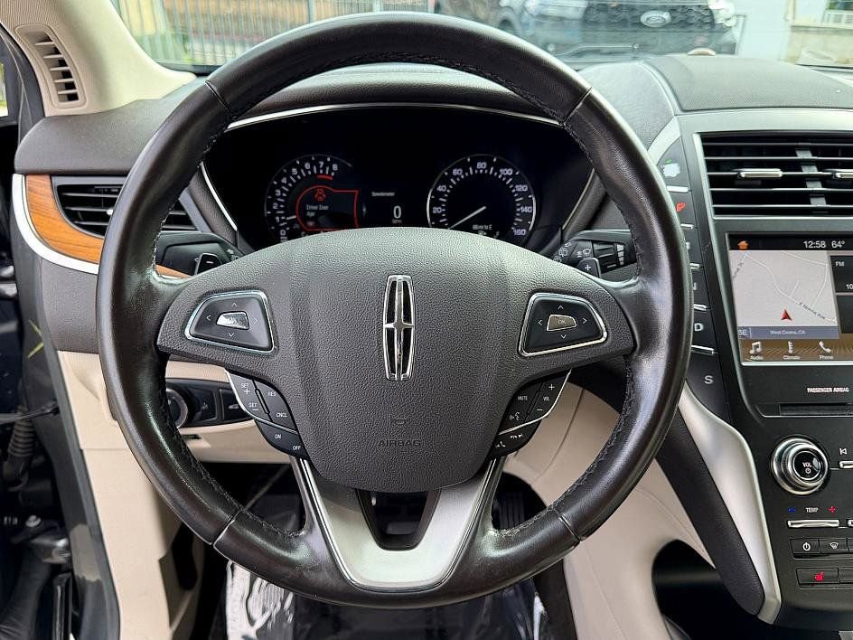 Used 2019 Lincoln MKC Select w/ Select Plus Package image 26
