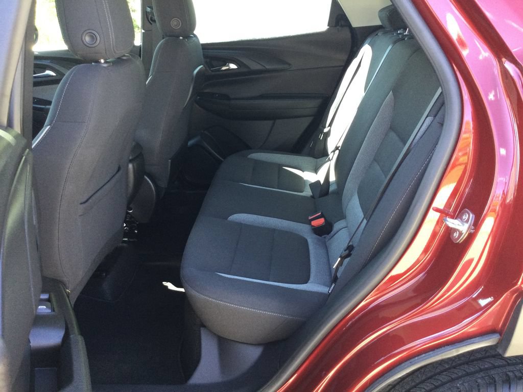 Used 2023 Chevrolet TrailBlazer LS FWD image 24