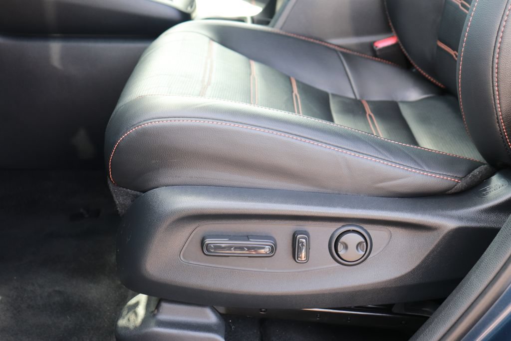 Certified 2025 Honda CR-V Sport Touring image 11