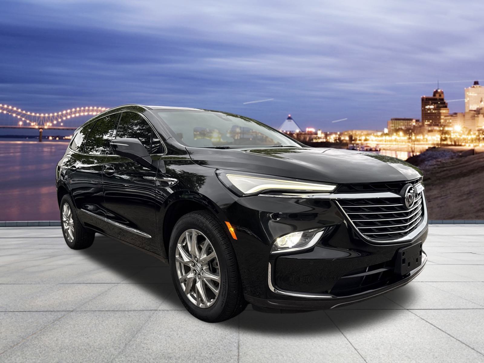 Used 2023 Buick Enclave Essence w/ Experience Buick Package image 4