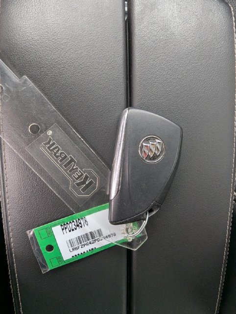 Used 2023 Buick Envision Essence AWD/4WD image 31