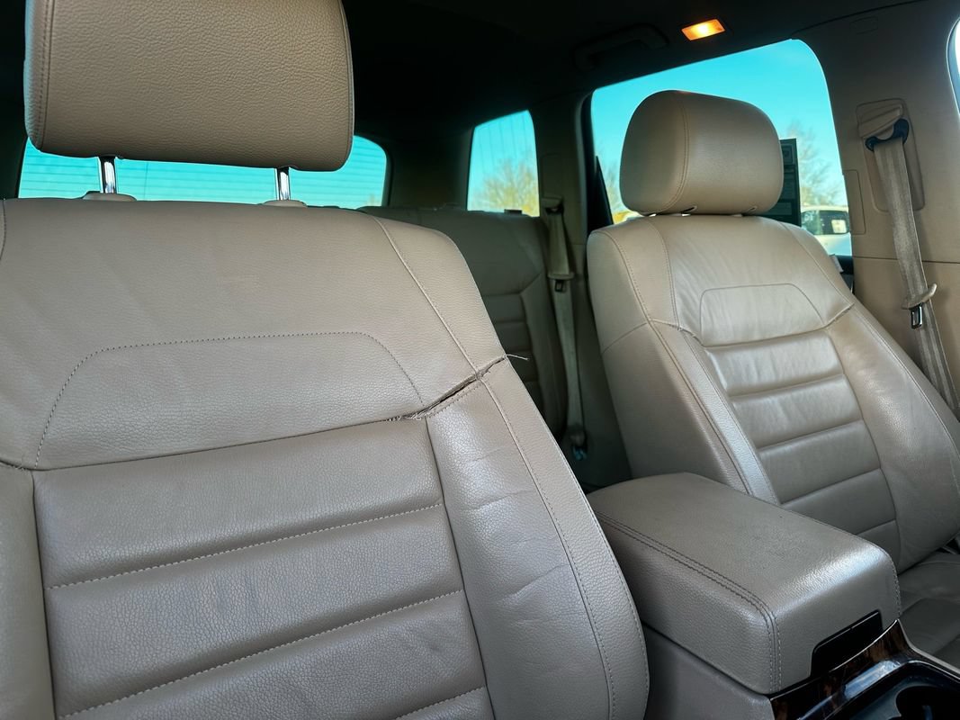 Used 2009 Volkswagen Touareg V6 AWD/4WD image 18