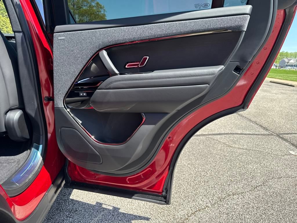 New 2025 Land Rover Range Rover Sport Dynamic SE image 17