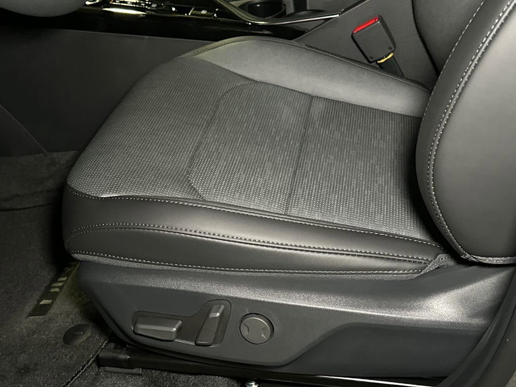 New 2026 Kia Niro Wave FWD image 21