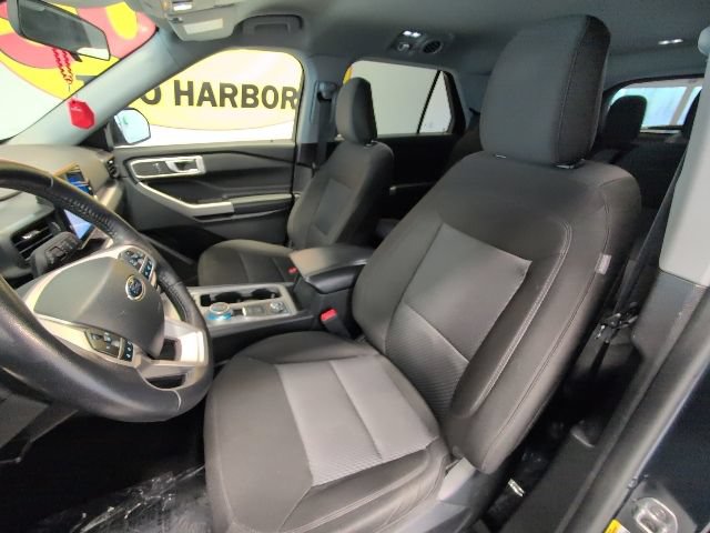 Certified 2023 Ford Explorer XLT AWD/4WD image 11