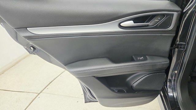 Used 2024 Alfa Romeo Stelvio Ti AWD/4WD image 46