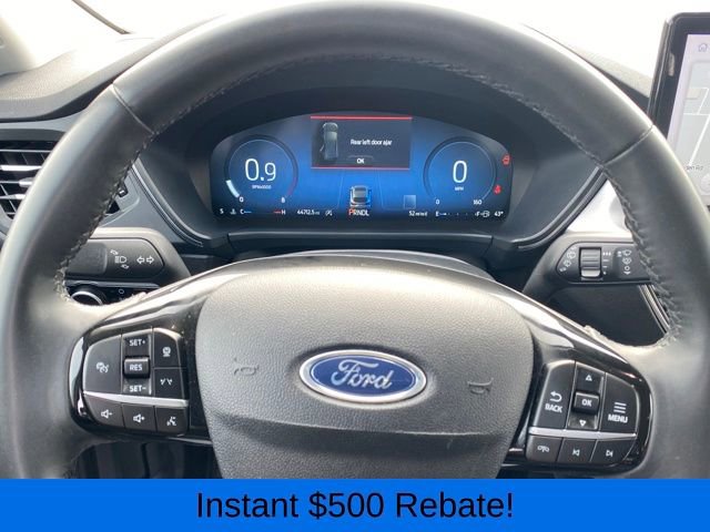 Used 2023 Ford Escape Platinum image 8