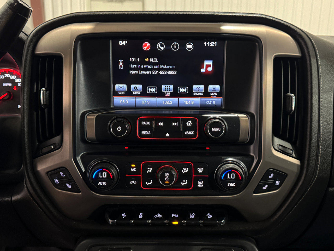 Used 2016 GMC Sierra 3500 Denali w/ Driver Alert Package image 27