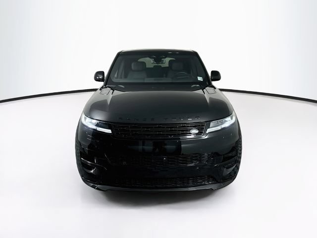 Used 2024 Land Rover Range Rover Sport Dynamic SE AWD/4WD image 2