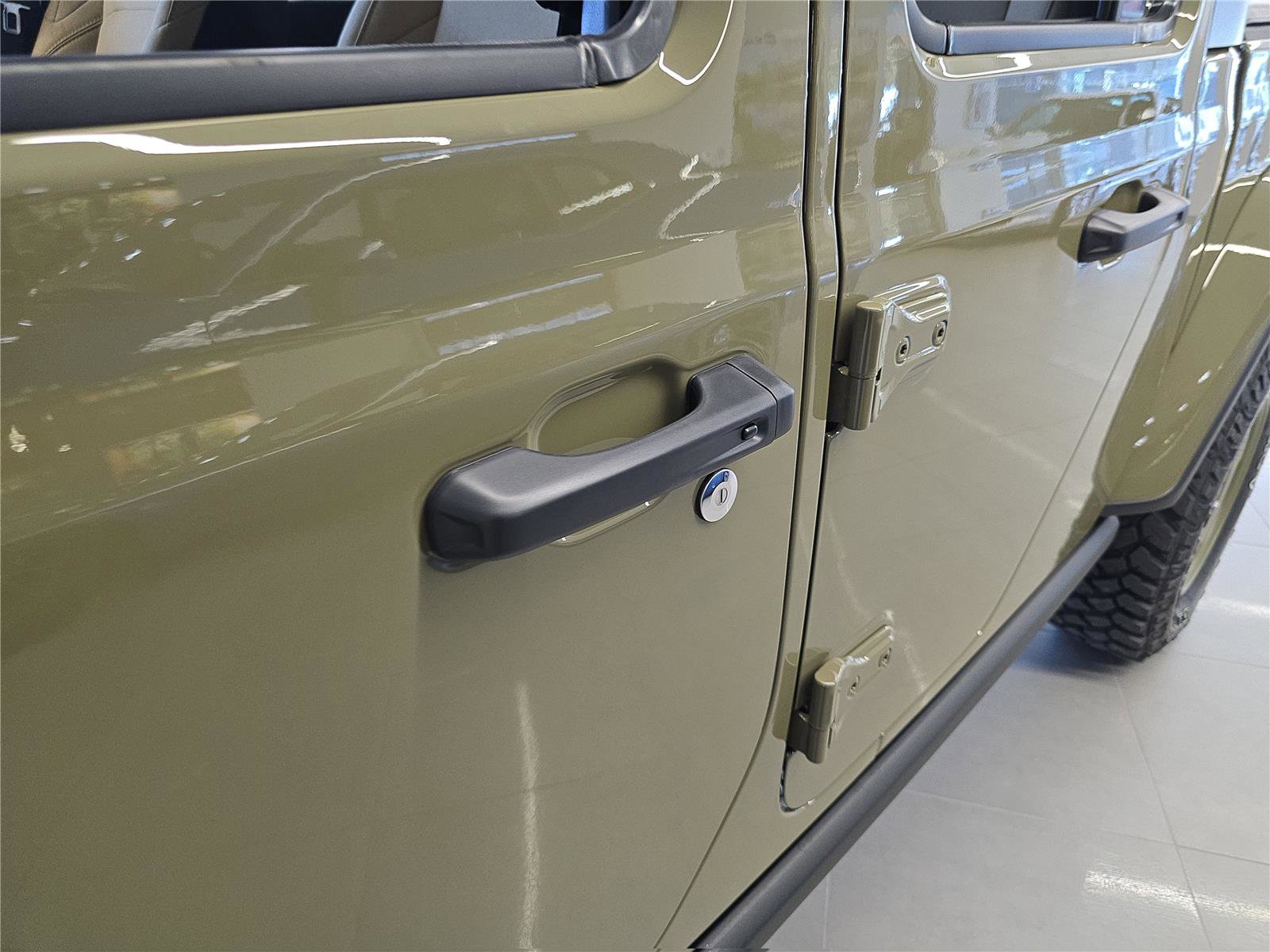 New 2026 Jeep Gladiator Willys AWD/4WD image 10