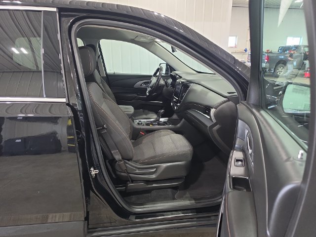 Used 2018 Chevrolet Traverse LT AWD/4WD image 32