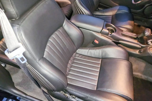 Used 2002 Pontiac Firebird Trans Am RWD image 35