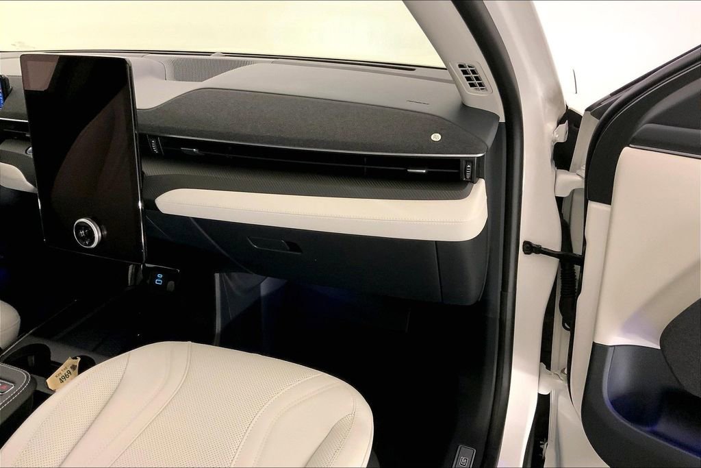 Used 2023 Ford Mustang Mach-E Premium image 23