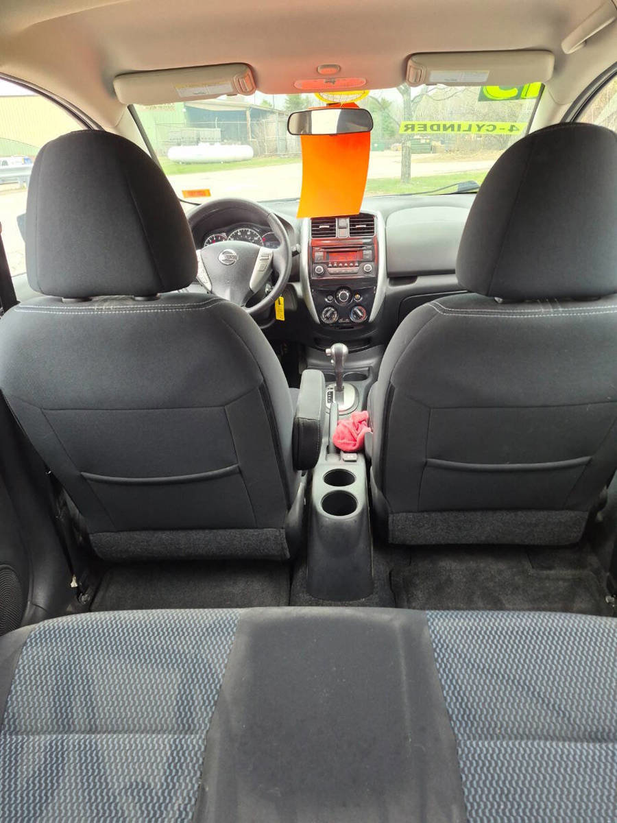 Used 2015 Nissan Versa Note SV FWD image 9