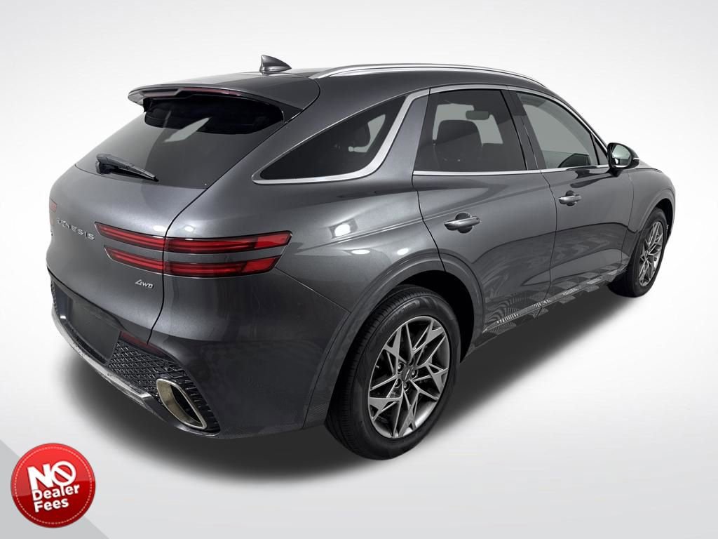 Used 2023 Genesis GV70 2.5T w/ Select Package image 3