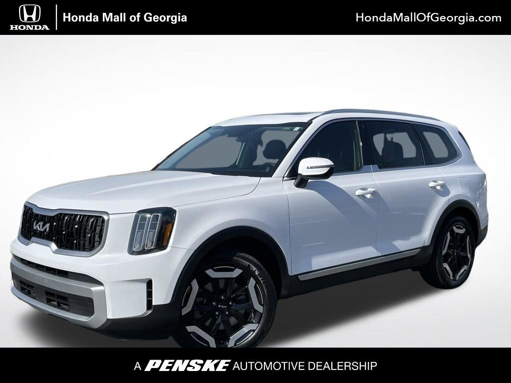 Used 2023 Kia Telluride EX w/ EX Captain's Chair Package image 1